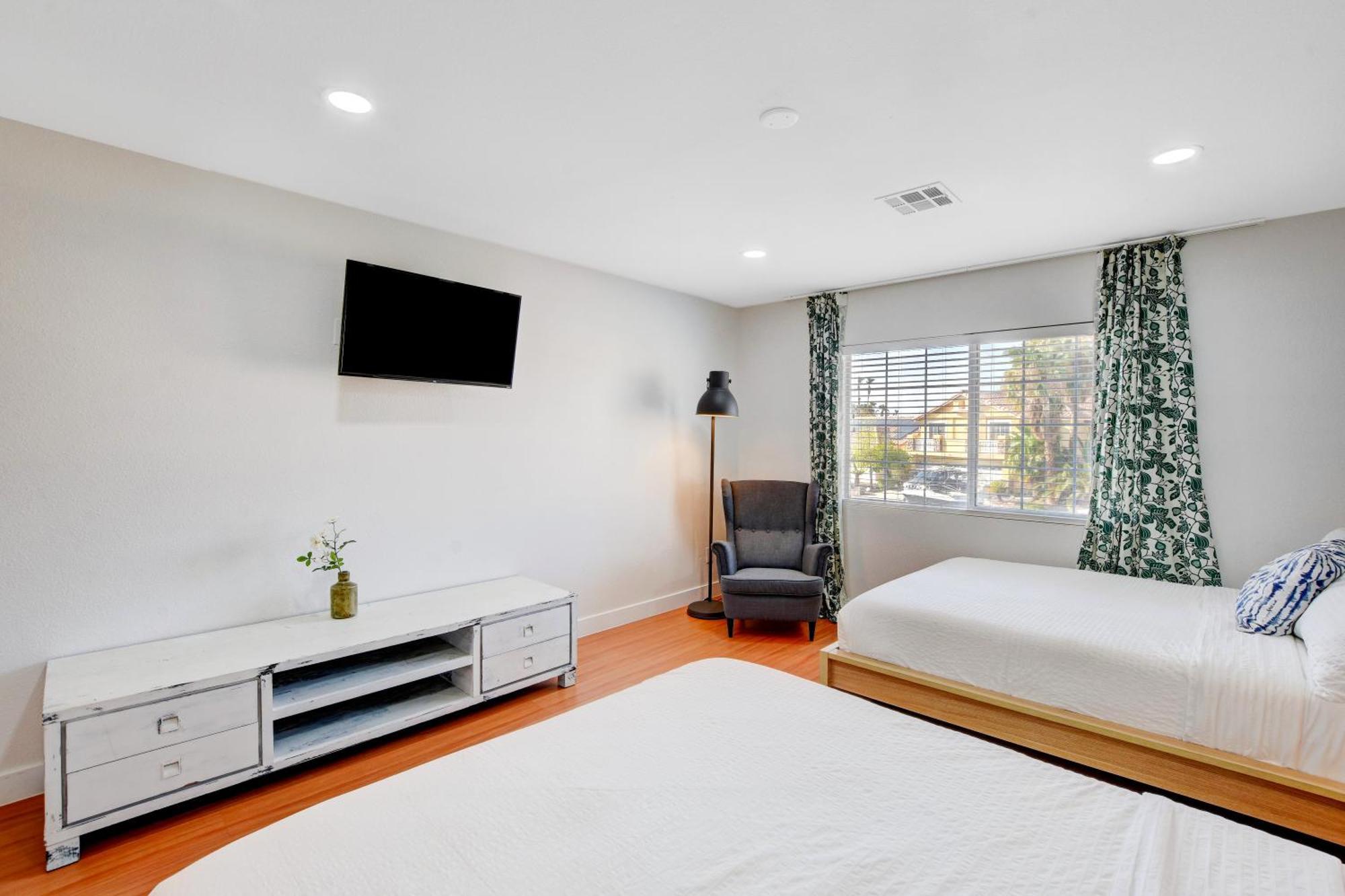 Buddha Play Modern With Pool & Sauna Near Vegas Strip Ferienhaus